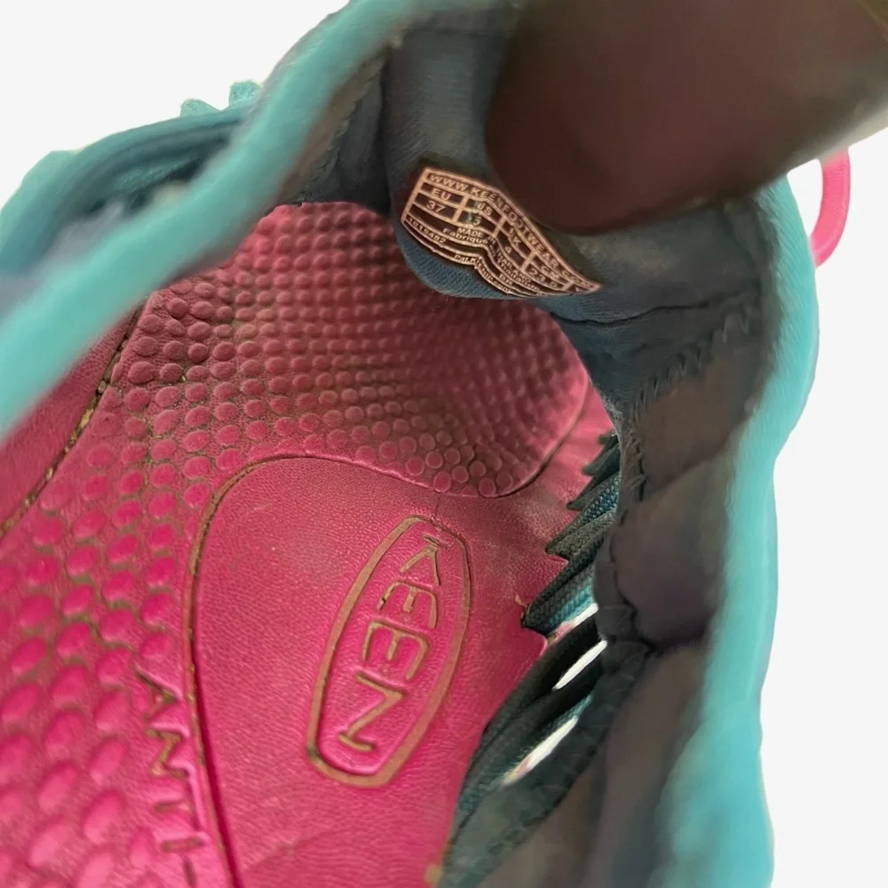 KEEN Teal Blue Pink Closed Toe Sneakers Sandals Hiking Fishing Camping Shoes  5 - Picture 13 of 15